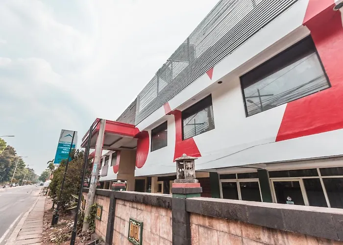 OYO 1383 Taman Cibinong 2 Hotel Bogor